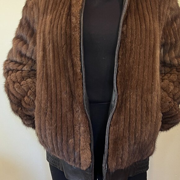 Reversible Dark Brown Leather and Mink Fur Jacket with pockets - Vintage Size 2 - Picture 7 of 11